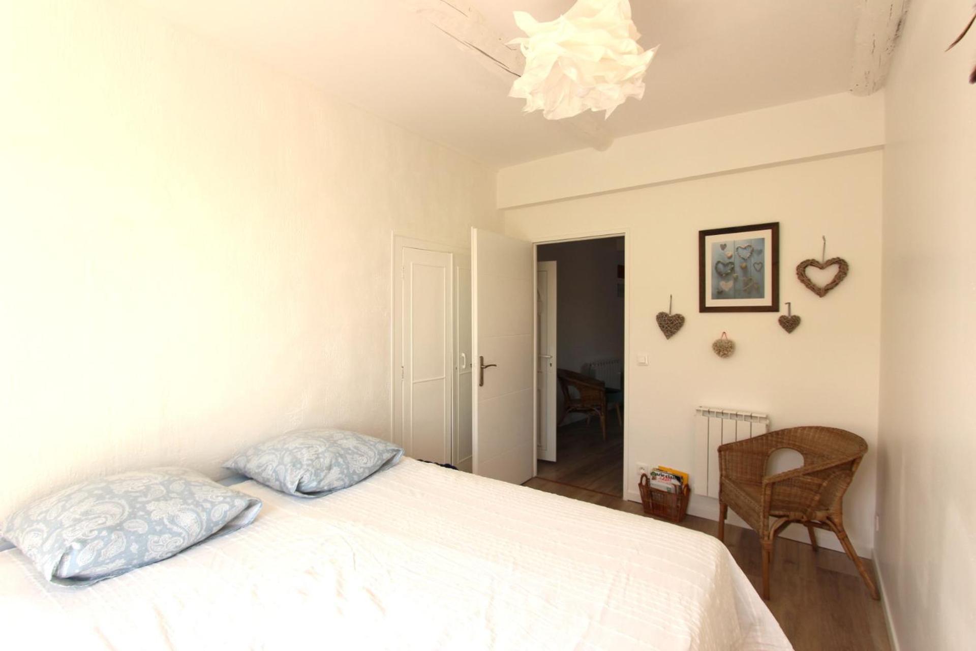 Joli Appartement Avec Balcon Au Coeur De Forcalquier Eksteriør bilde